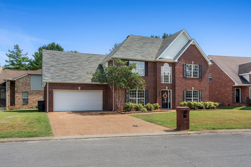 2422 Taylor Close, Murfreesboro, TN 37130