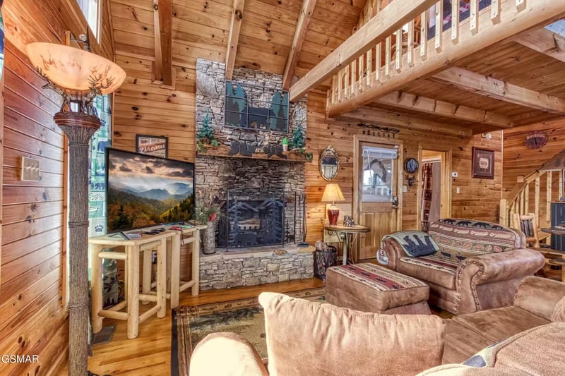 3402 Cherokee Ridge Way, Sevierville, TN 37862
