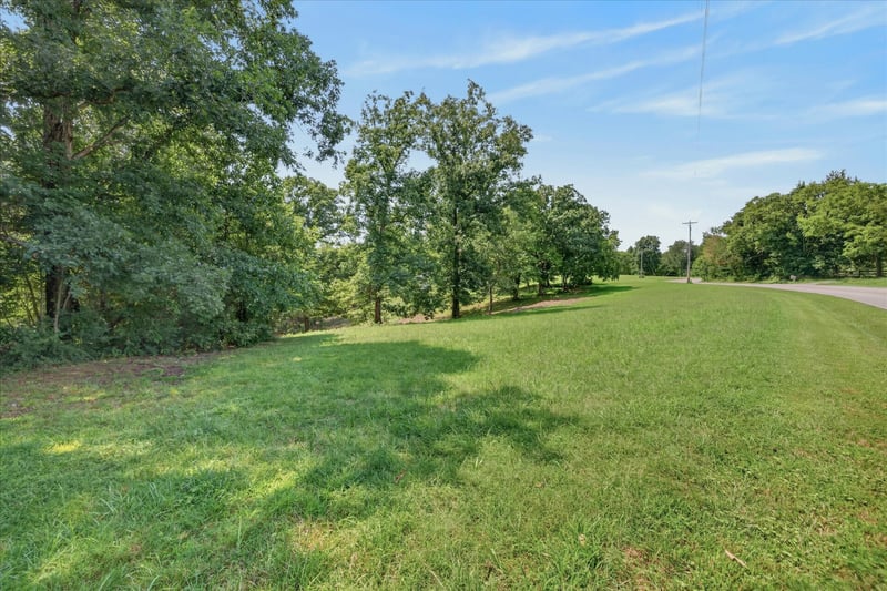 1 Old County House Rd Lot 1, White Bluff, TN 37187