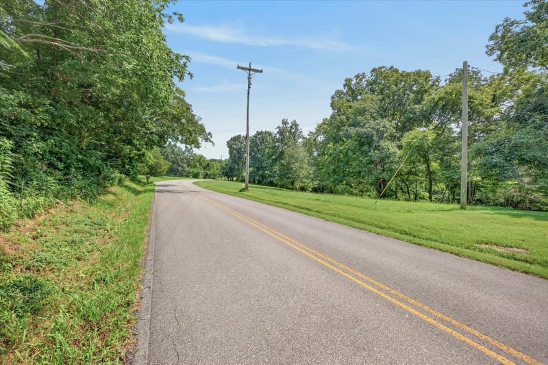 1 Old County House Rd Lot 1, White Bluff, TN 37187