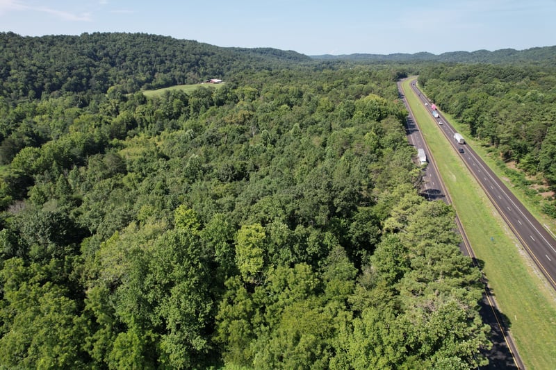 675 Eblen Cave Rd, Lenoir City, TN 37771
