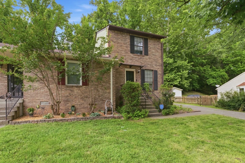 3332 Lakeside Pl, Hermitage, TN 37076