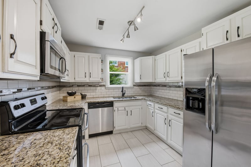 221 Wallace Rd, Nashville, TN 37211