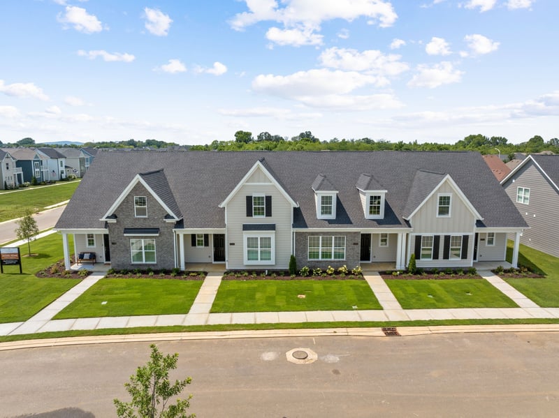 2524 Elmcroft Ave, Murfreesboro, TN 37128