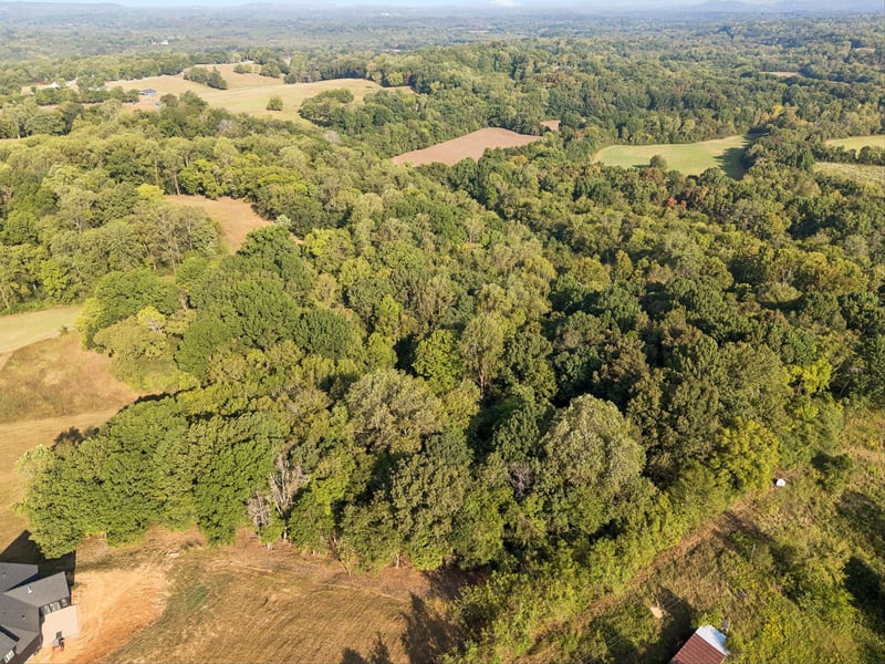 1929 New Lewisburg Hwy, Columbia, TN 38401