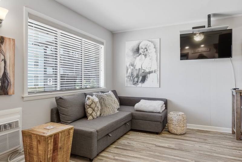 803 Hillview Hts #106, Nashville, TN 37204