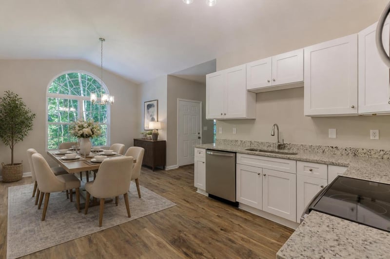 2835 S Riverbend Rd, Dalton, GA 30721