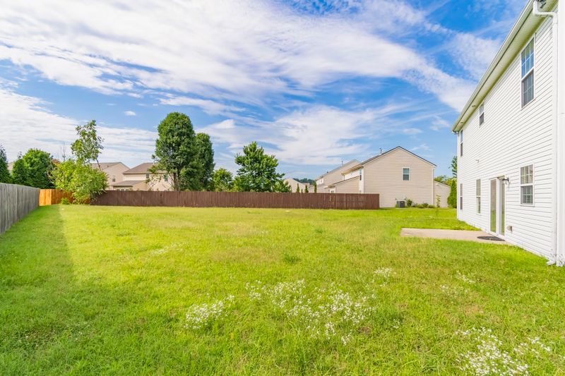 745 Wolfeboro Ln, Nashville, TN 37221