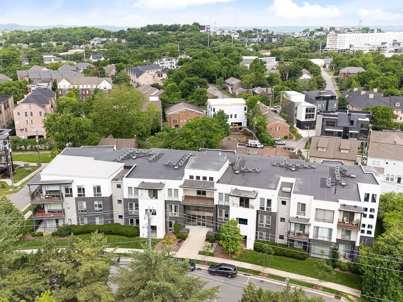 3116 W End Cir #110, Nashville, TN 37203