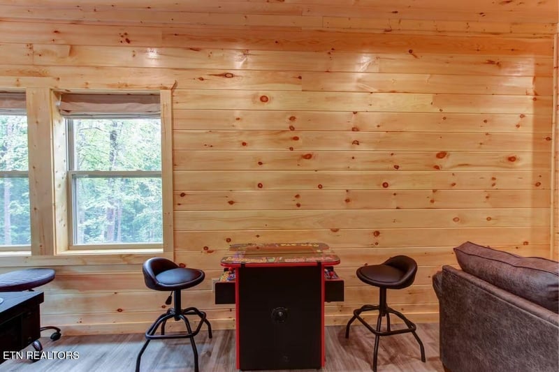 2784 Easy St, Sevierville, TN 37862
