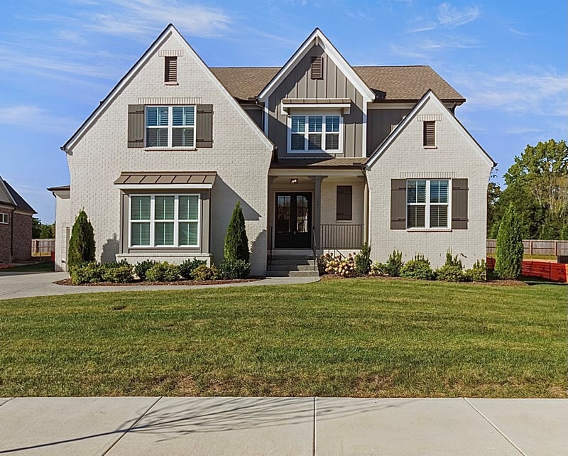 731 Nottingham Ave, Hendersonville, TN 37075