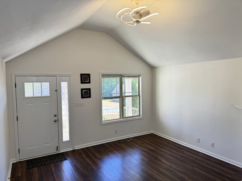 222 Hillview Way, Springfield, TN 37172