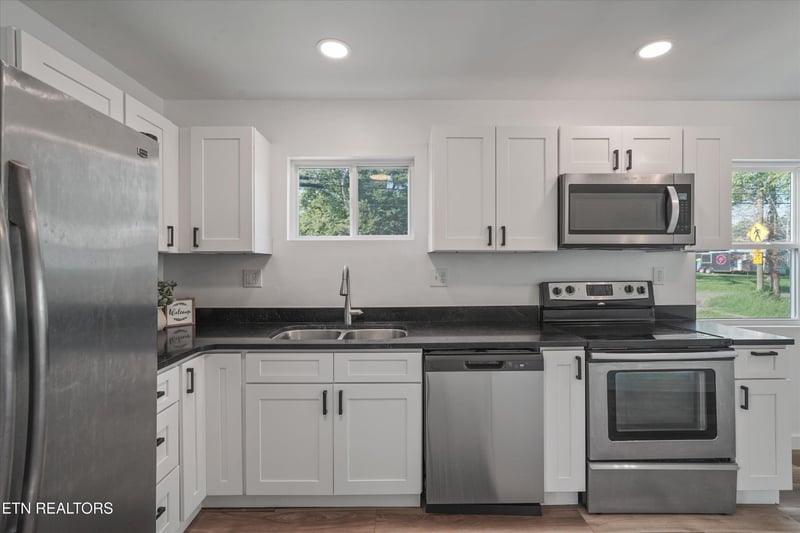 2125 Mcclung Ave, Knoxville, TN 37920