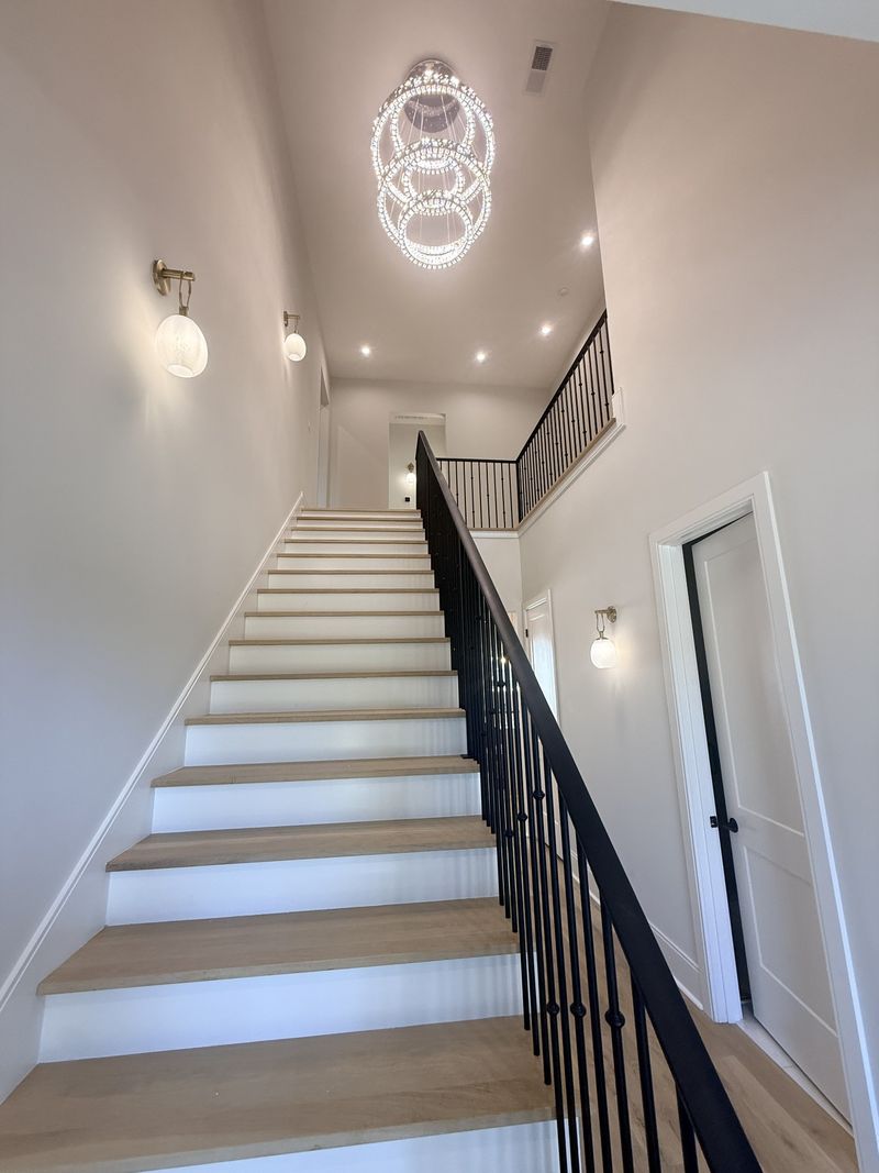 1808 Shackleford Rd, Nashville, TN 37215