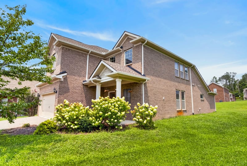 223 Hempstead Ct, Gallatin, TN 37066