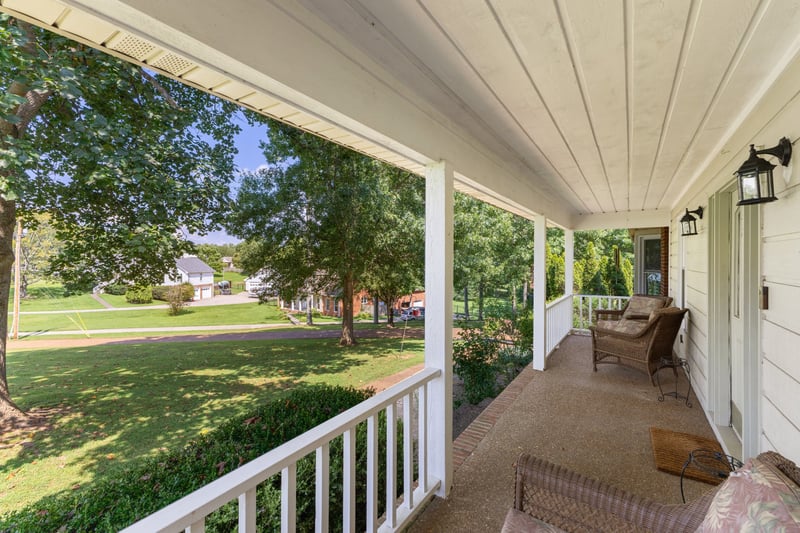 1010 Hearthside Ct S, Hendersonville, TN 37075
