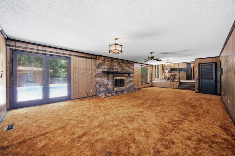 2286 Dawnville Beaverdale Rd NE, Dalton, GA 30721