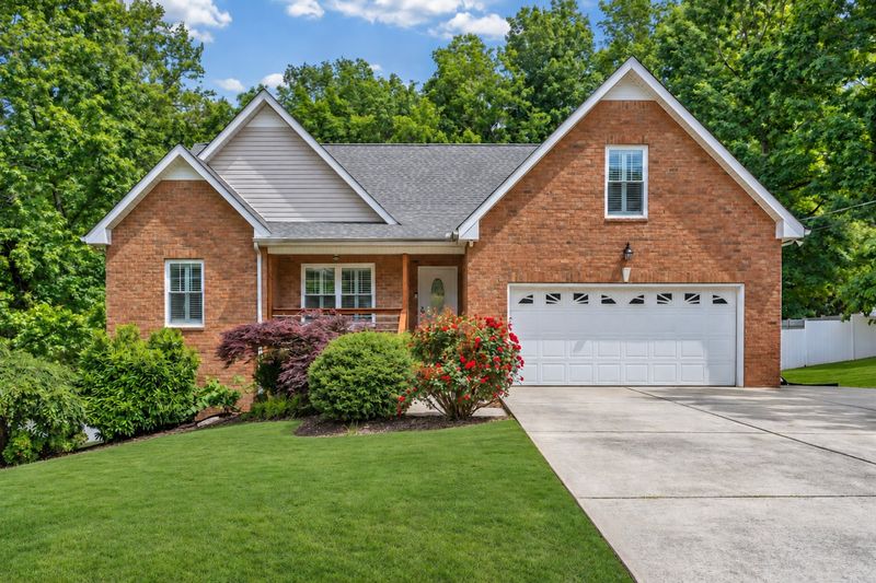 206 Eastwood Dr #A, Dickson, TN 37055