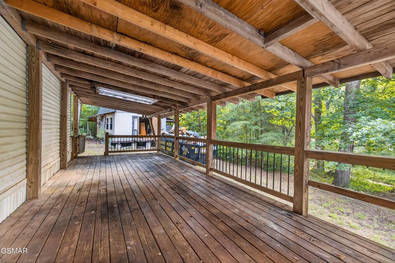 2330 Nichols Branch Way, Sevierville, TN 37876