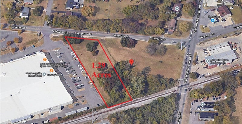 98 Volunteer Dr, Hendersonville, TN 37075