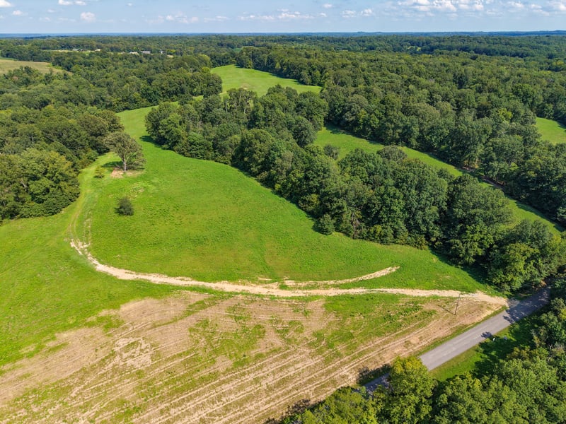 5 Shelter Branch, Charlotte, TN 37036