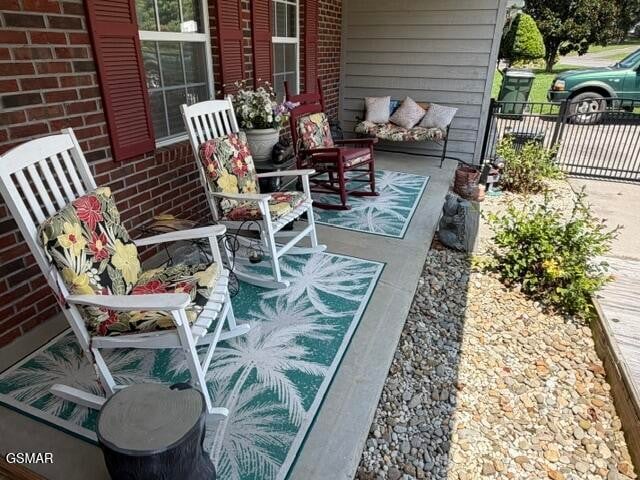 309 Riverdale Dr, Sevierville, TN 37862