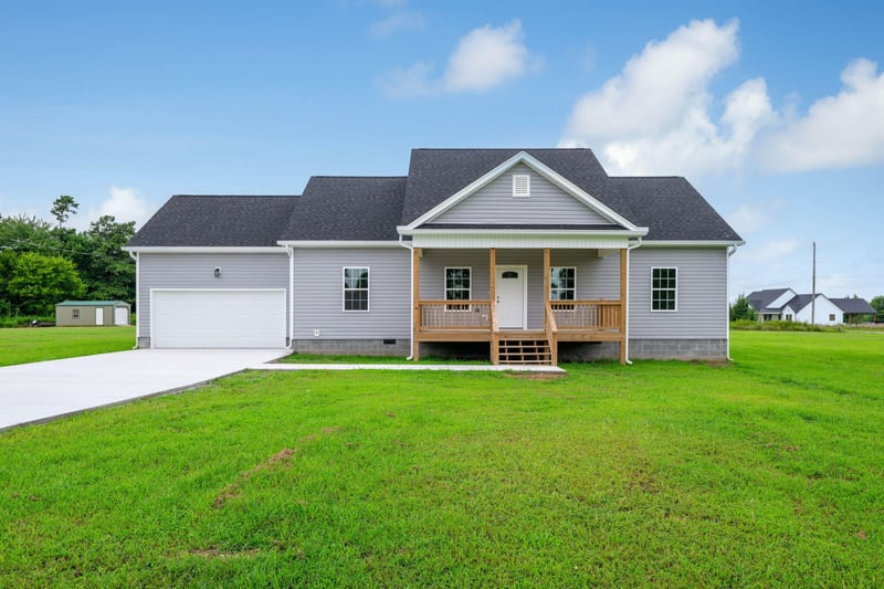 890 Michaels Rd, Trenton, GA 30752