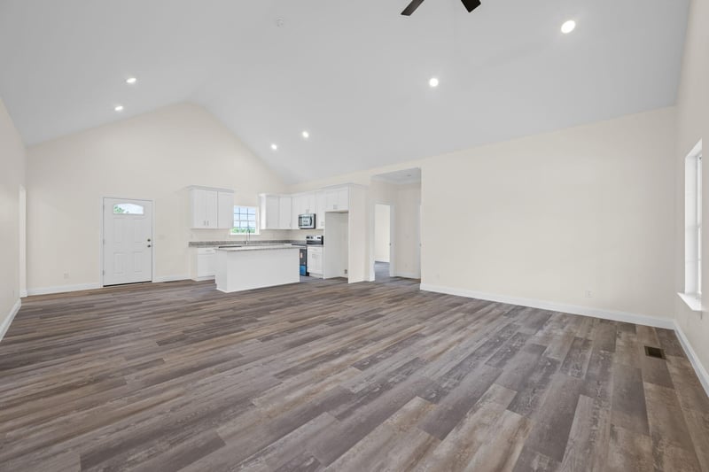 890 Michaels Rd, Trenton, GA 30752