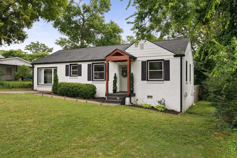 324 Cumberland Ave, Madison, TN 37115