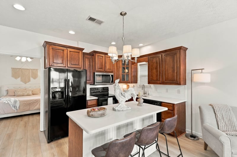1000 Indian Ridge Cir, White House, TN 37188