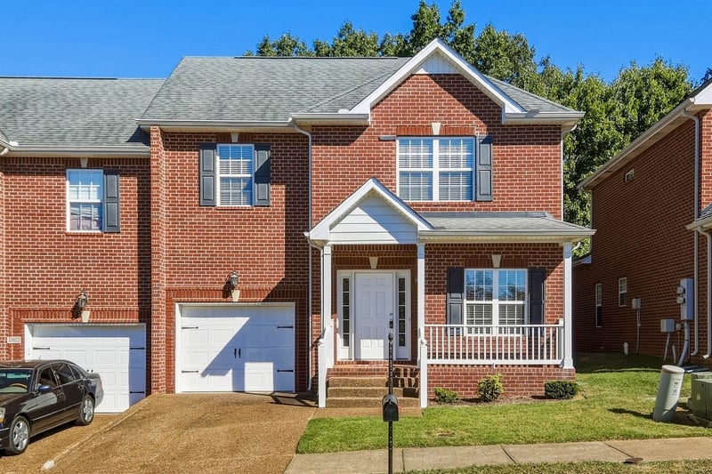 1000 Indian Ridge Cir, White House, TN 37188