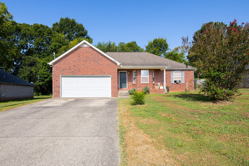 9013 Nevada Ave, Smyrna, TN 37167