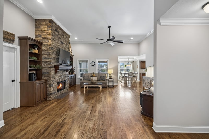229 Running Oak Dr, Ringgold, GA 30736