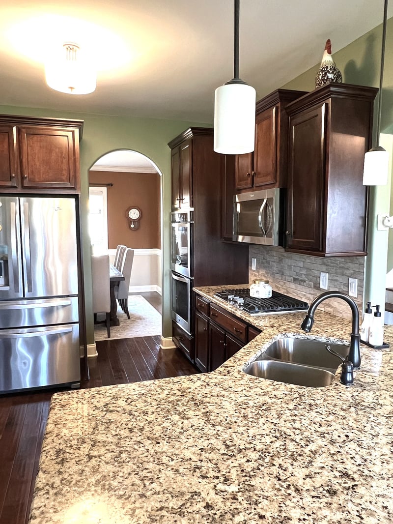 212 Ettington Dr, Gallatin, TN 37066