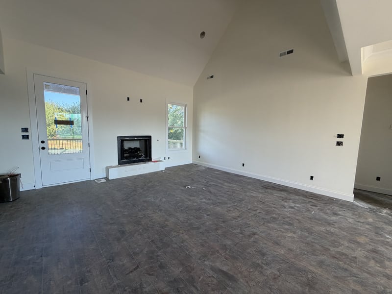 565 Hiwassee Rd, Lebanon, TN 37087