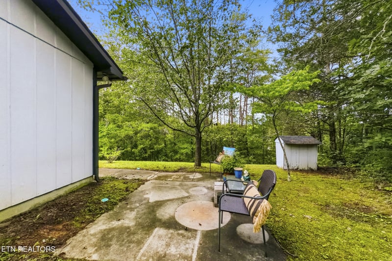 840 Guffy Hollow Rd, Sevierville, TN 37876