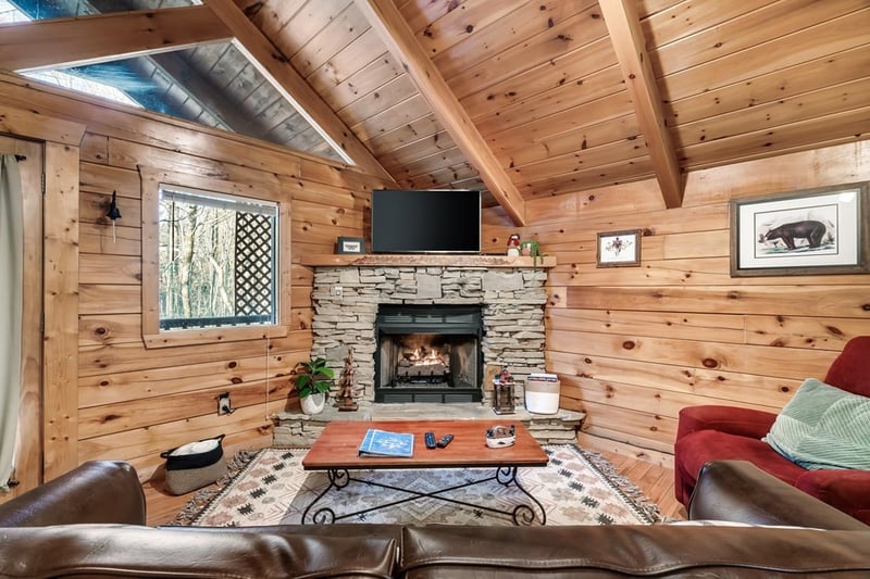 2315 E View Dr, Sevierville, TN 37876