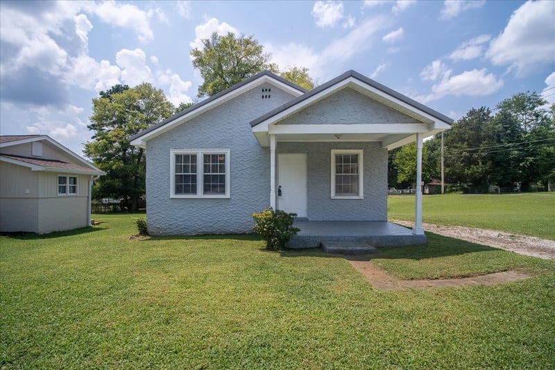 204 S Spurr St, Florence, AL 35630