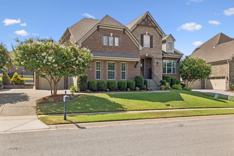 2112 Belsford Dr, Nolensville, TN 37135