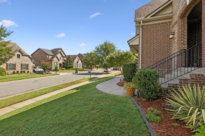 2112 Belsford Dr, Nolensville, TN 37135
