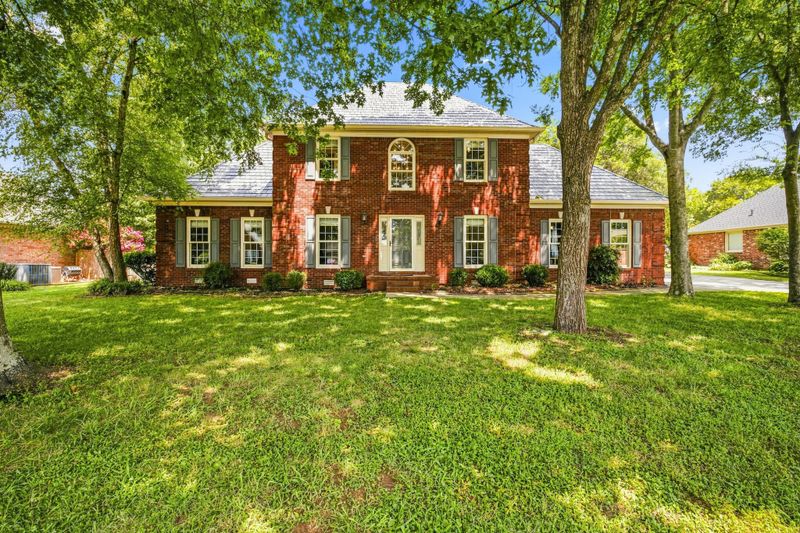 830 Banner Dr, Murfreesboro, TN 37129