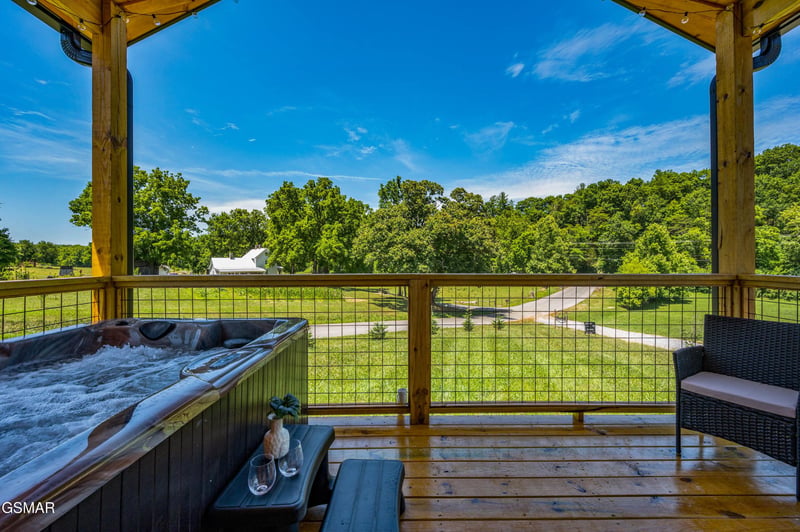 2691 Jessie Rd #1, Sevierville, TN 37876