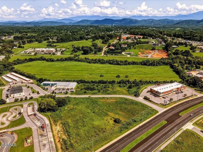 0 Middle Creek Rd Lot 0000, Sevierville, TN 37862