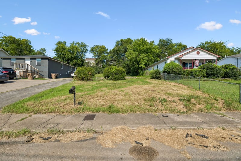 2162 Rock City St, Nashville, TN 37216