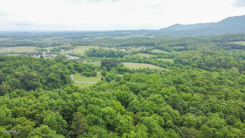 0 Thomaswood Tr, Sevierville, TN 37876