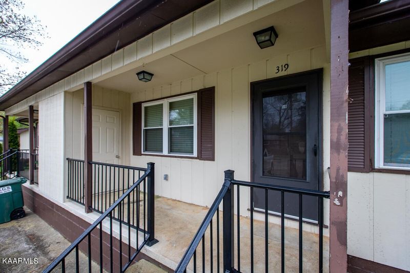 319321 Arrowhead Dr, Maryville, TN 37801