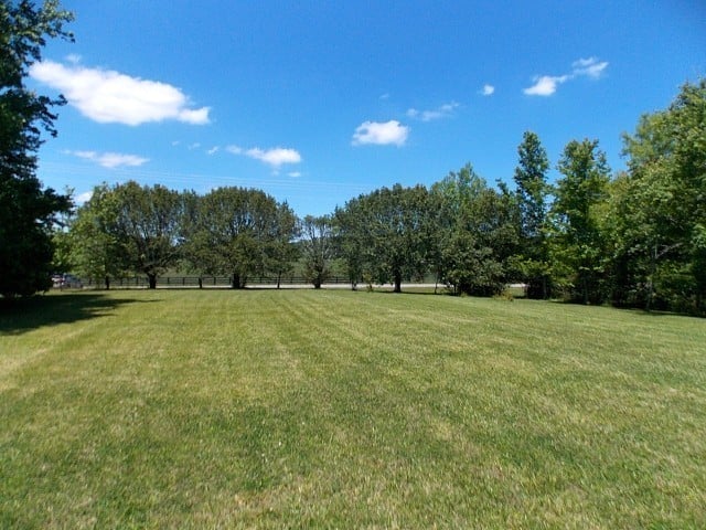 12698 Versailles Rd, Rockvale, TN 37153
