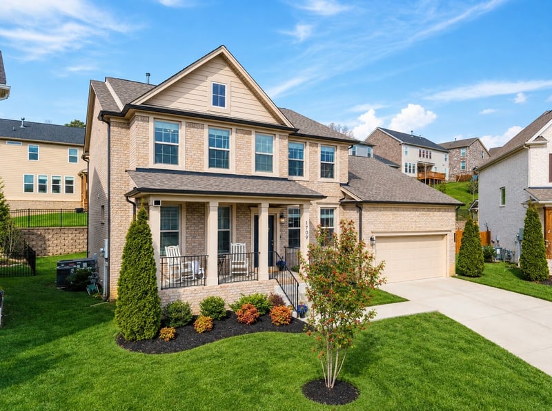 1709 Alayna Ct, Nashville, TN 37221