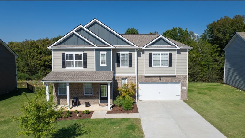 1017 Altavista Ln, Smyrna, TN 37167