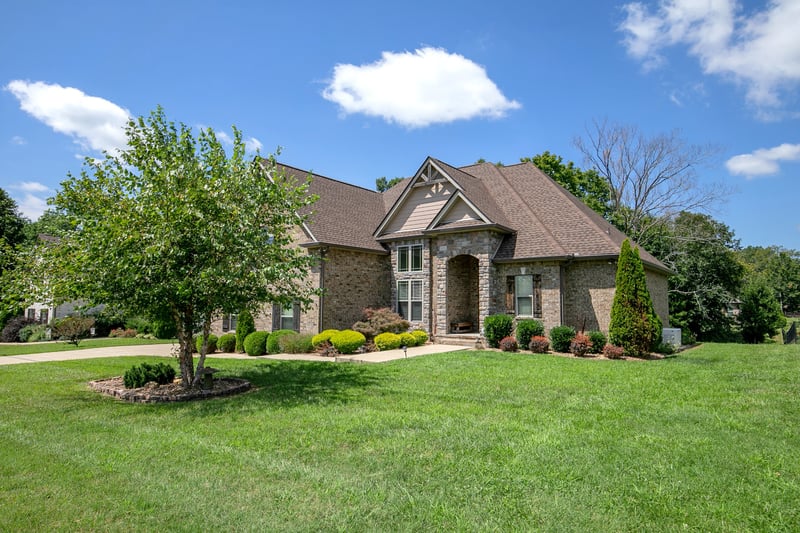 1134 Kingston Ln, Greenbrier, TN 37073